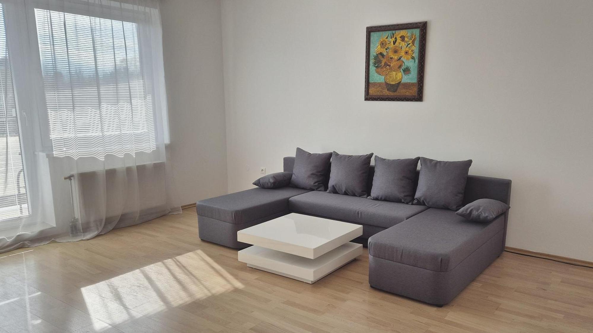 Apartmany Zlatovska Trencin Ngoại thất bức ảnh